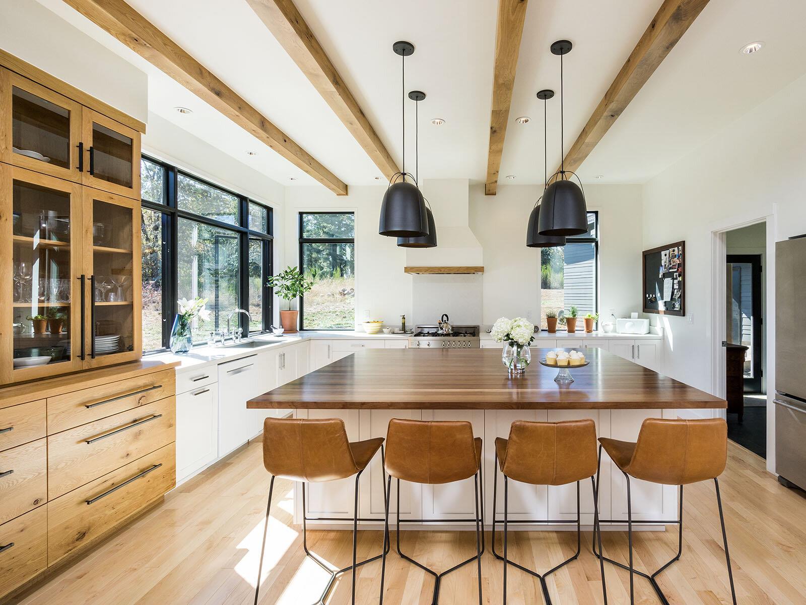 Jordan Iverson Signature Homes por Jordan Iverson Signature Homes en Eugene-Springfield Oregon