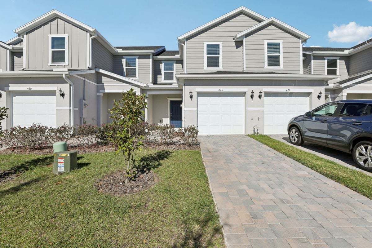 Plan 1463 Modeled - Reserve at Forest Lake Townhomes: Lake Wales, Florida - KB Home
