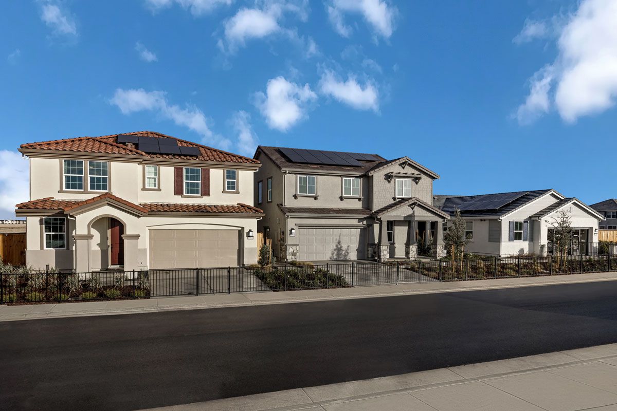 casa en Westbourne at The Grove por KB Home