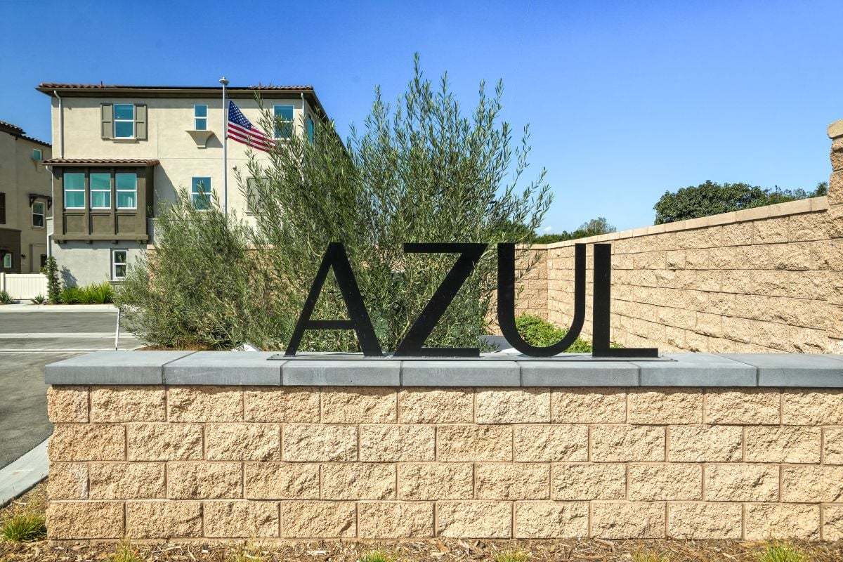 Azul