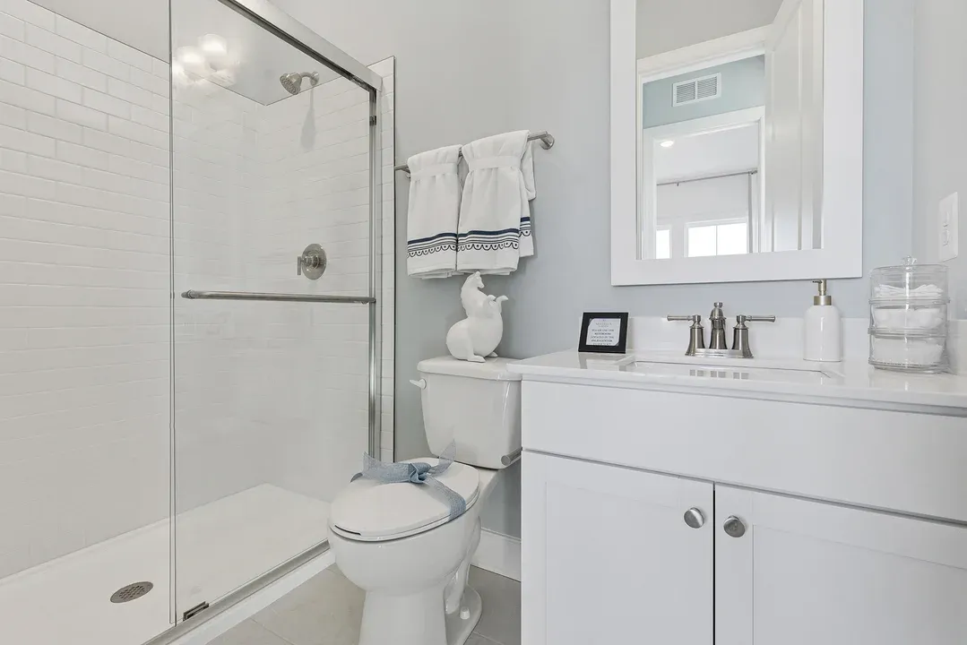 Extra Suite Bath