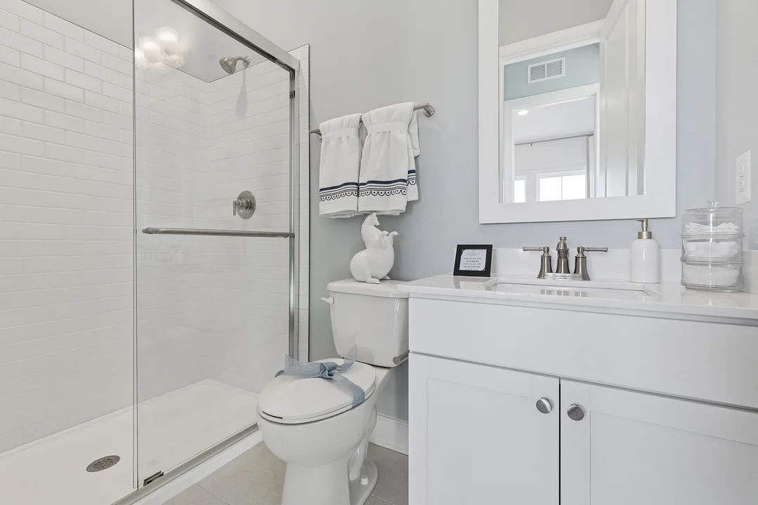 Extra Suite Bath