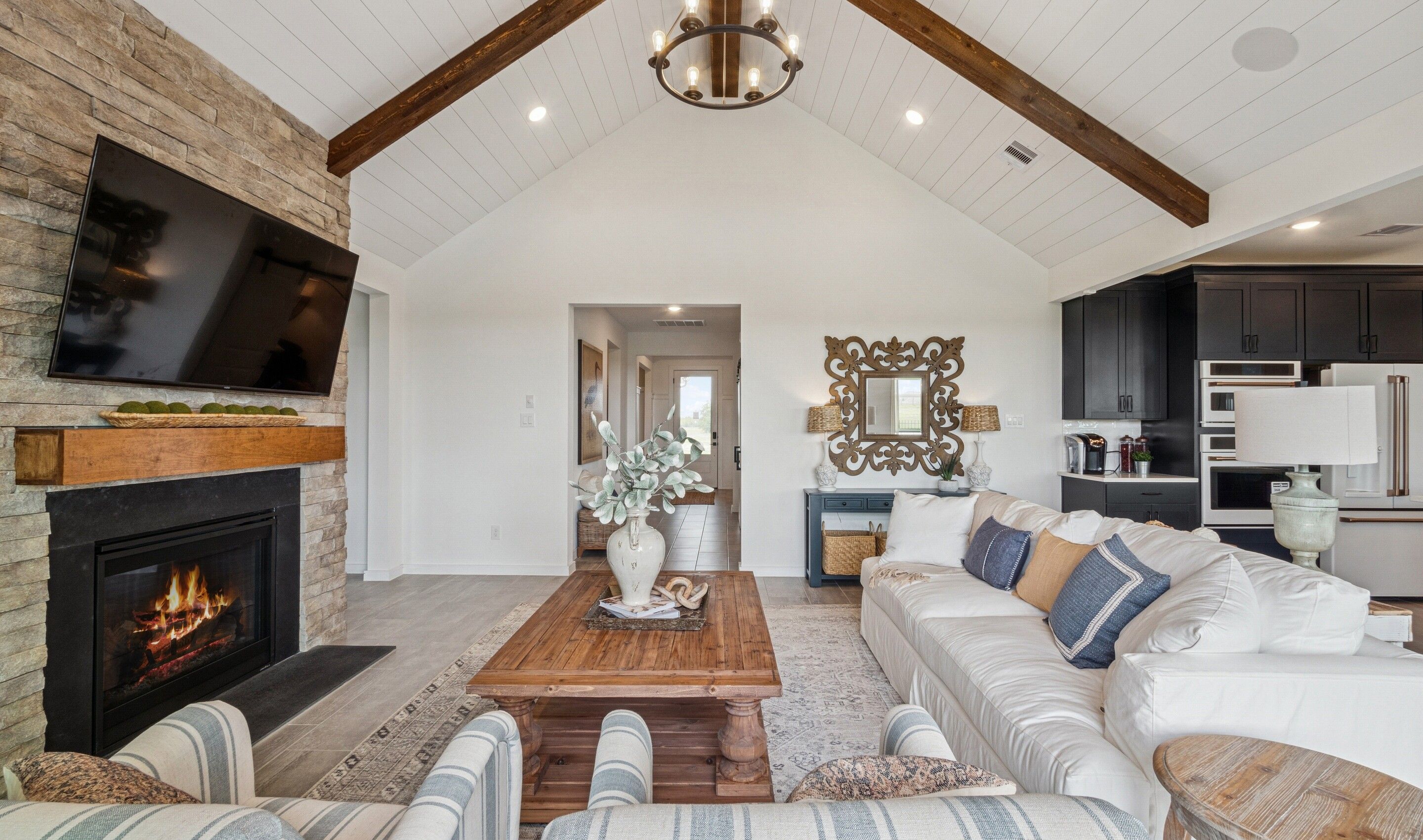 Great room with soaring vaulted ceiling