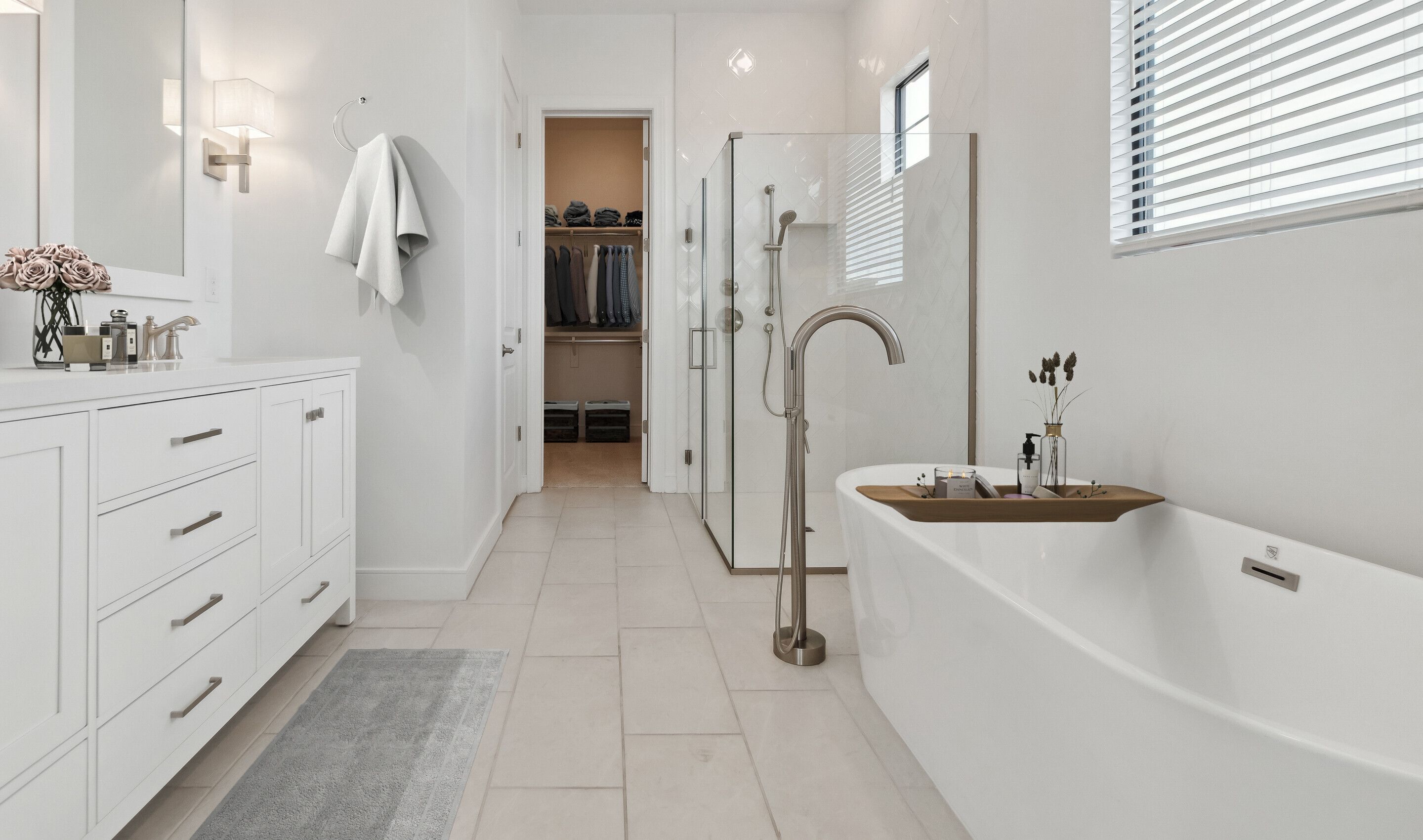 Primary bath with freestanding tub