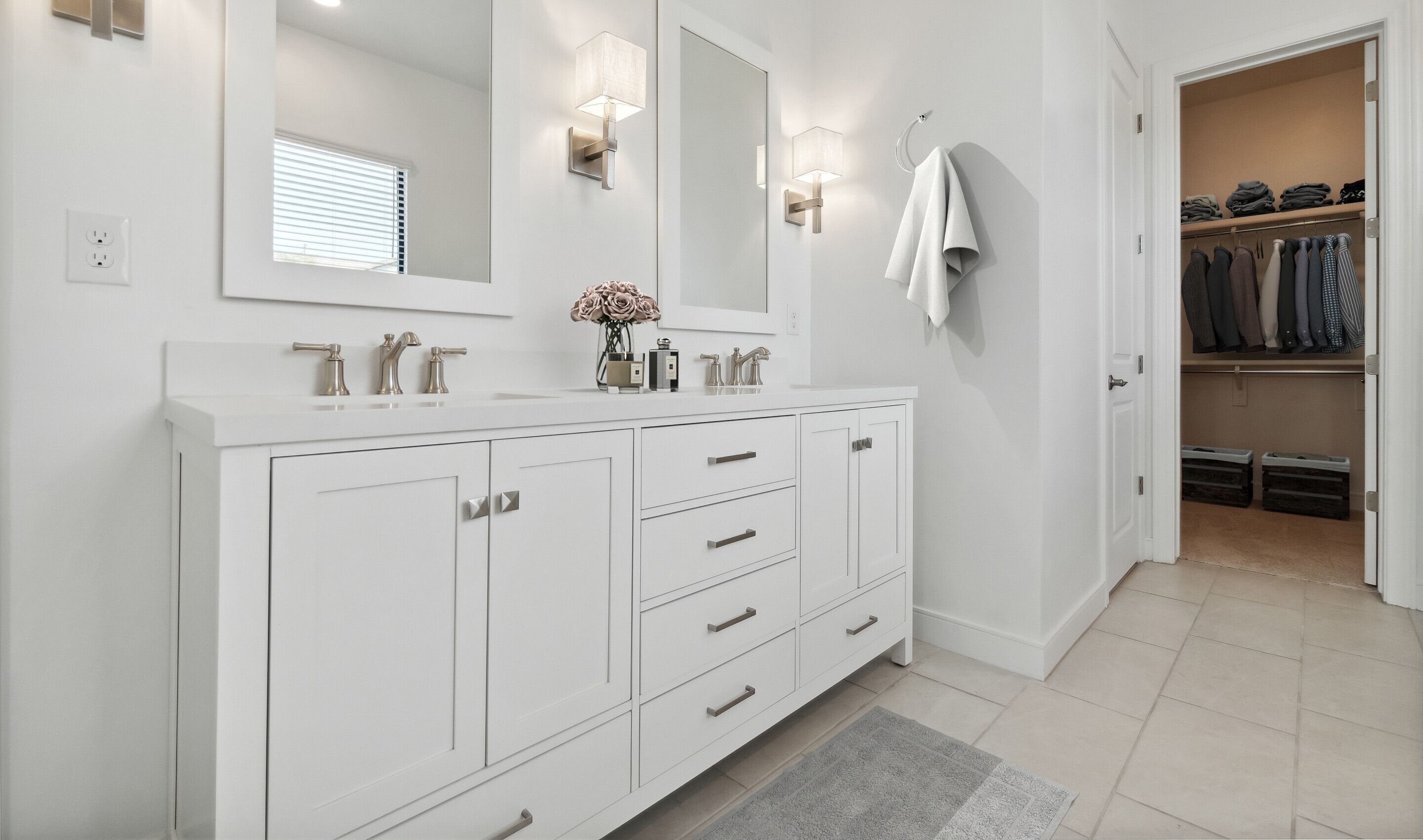 Primary bath freestanding vanity