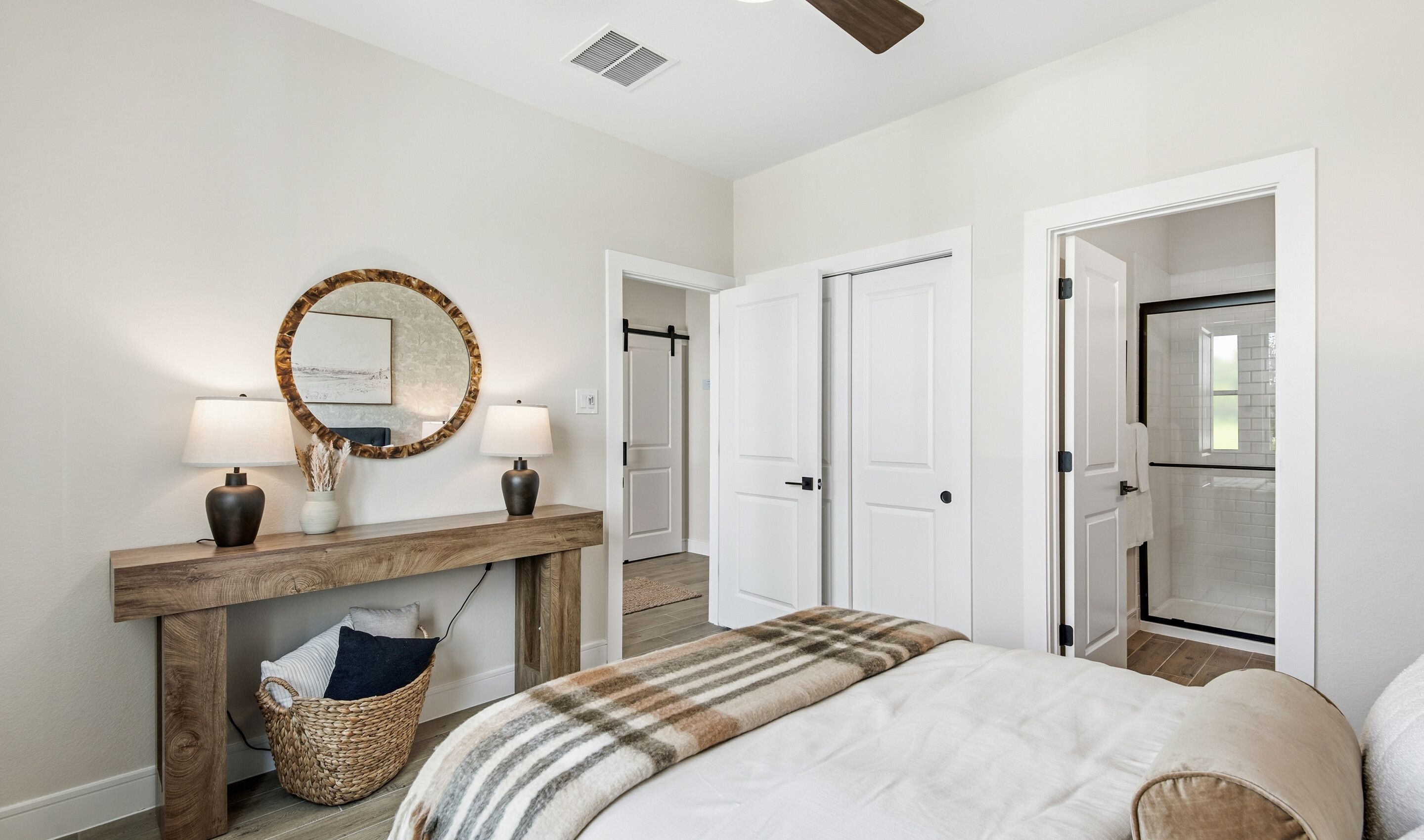 Extra Suite