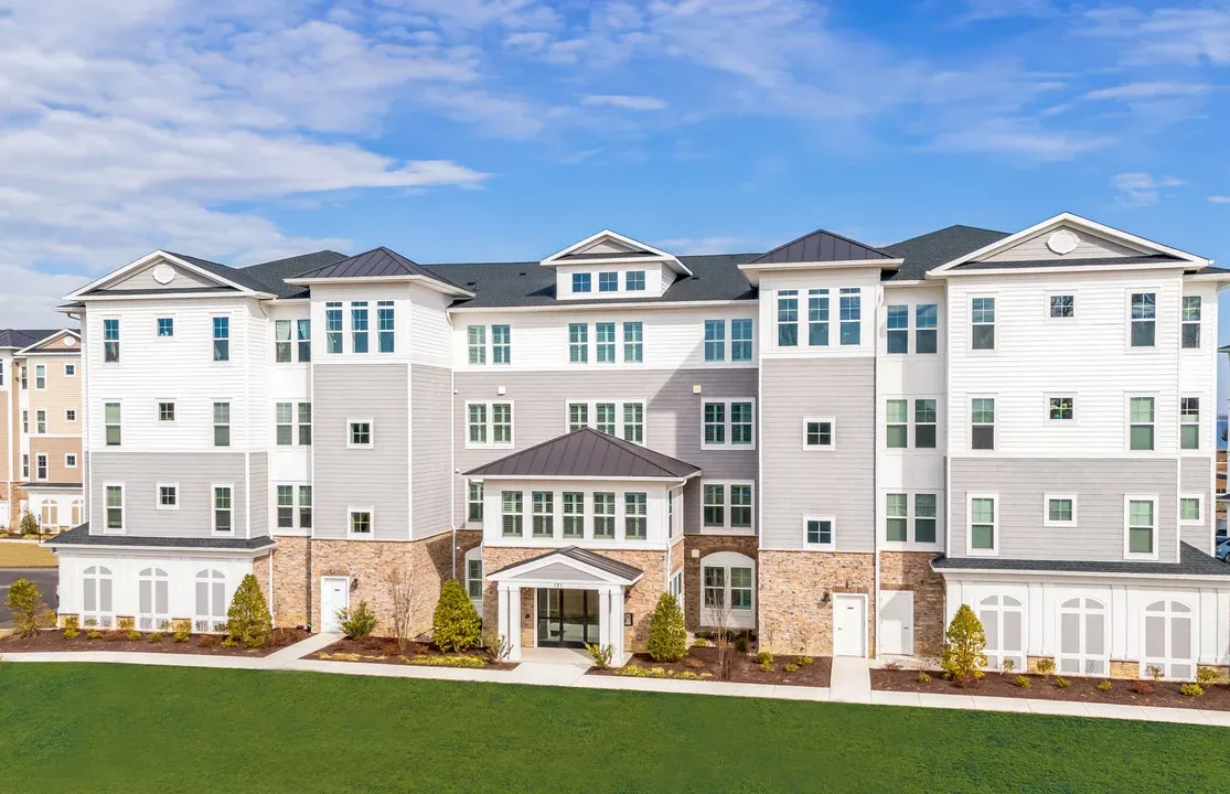 casa en K. Hovnanian’s® Four Seasons at Kent Island - Luxury Condos por K. Hovnanian's® Four Seasons