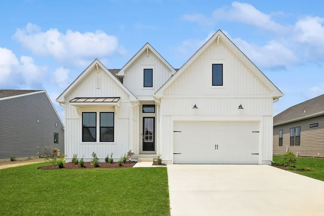 casa en K. Hovnanian’s® Four Seasons at Scenic Harbor por K. Hovnanian's® Four Seasons