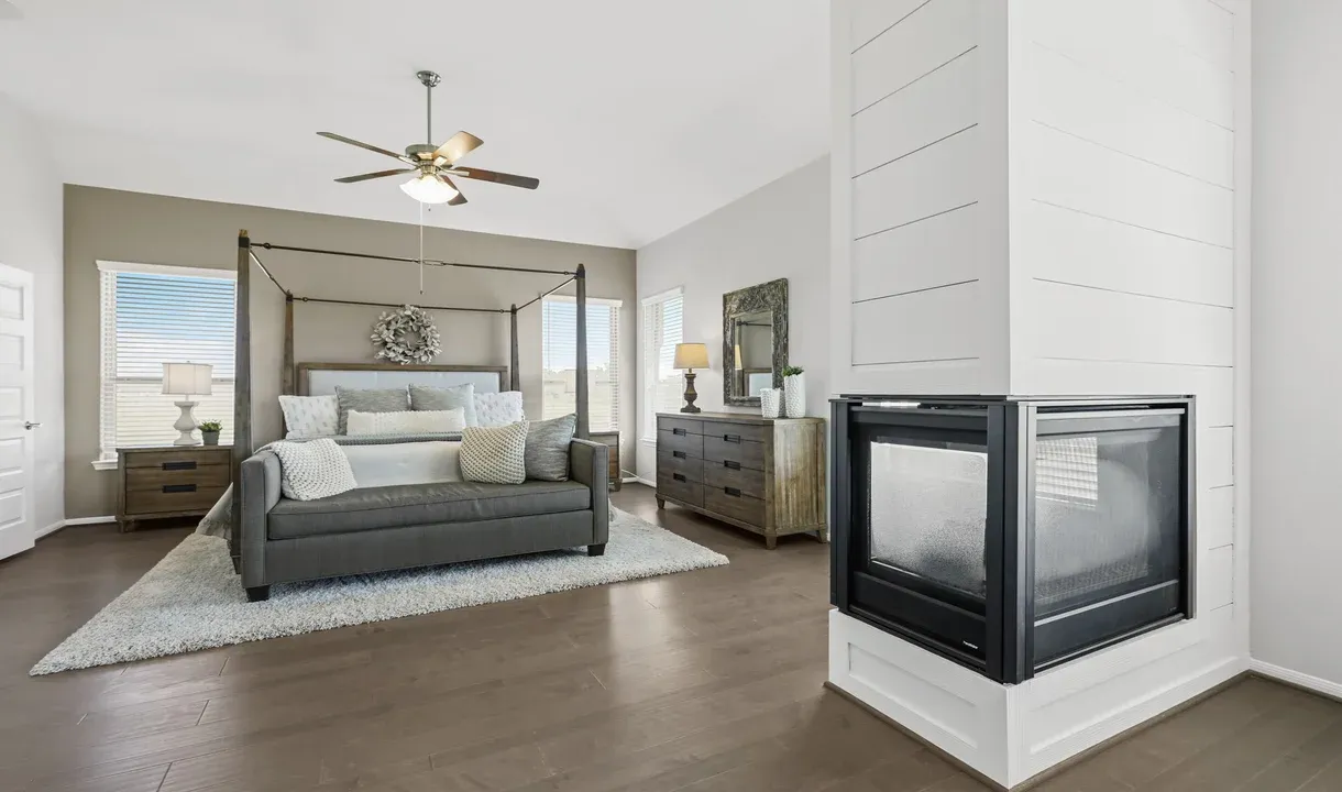 casa en Waterstone on Lake Conroe por K. Hovnanian® Homes
