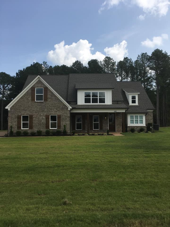 Keller Custom Home Builders por Keller Custom Home Builders en Memphis Mississippi