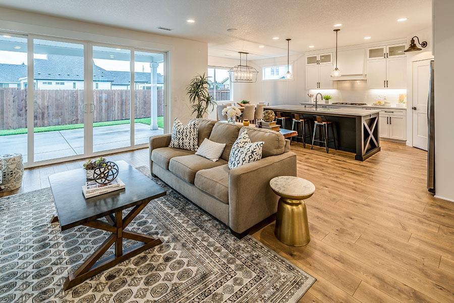casa en Oakwood Hills por Keylife Homes
