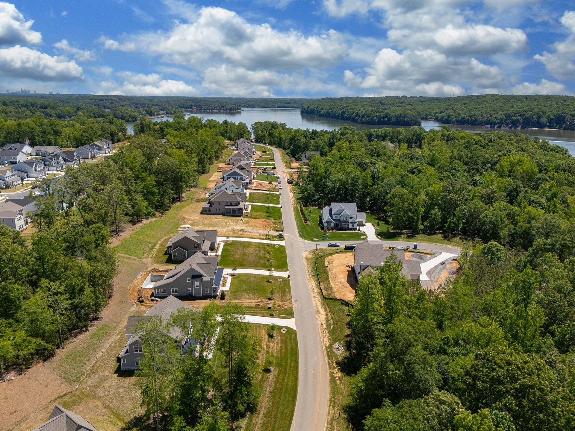 casa en McLean South Shore por Keystone Custom Homes