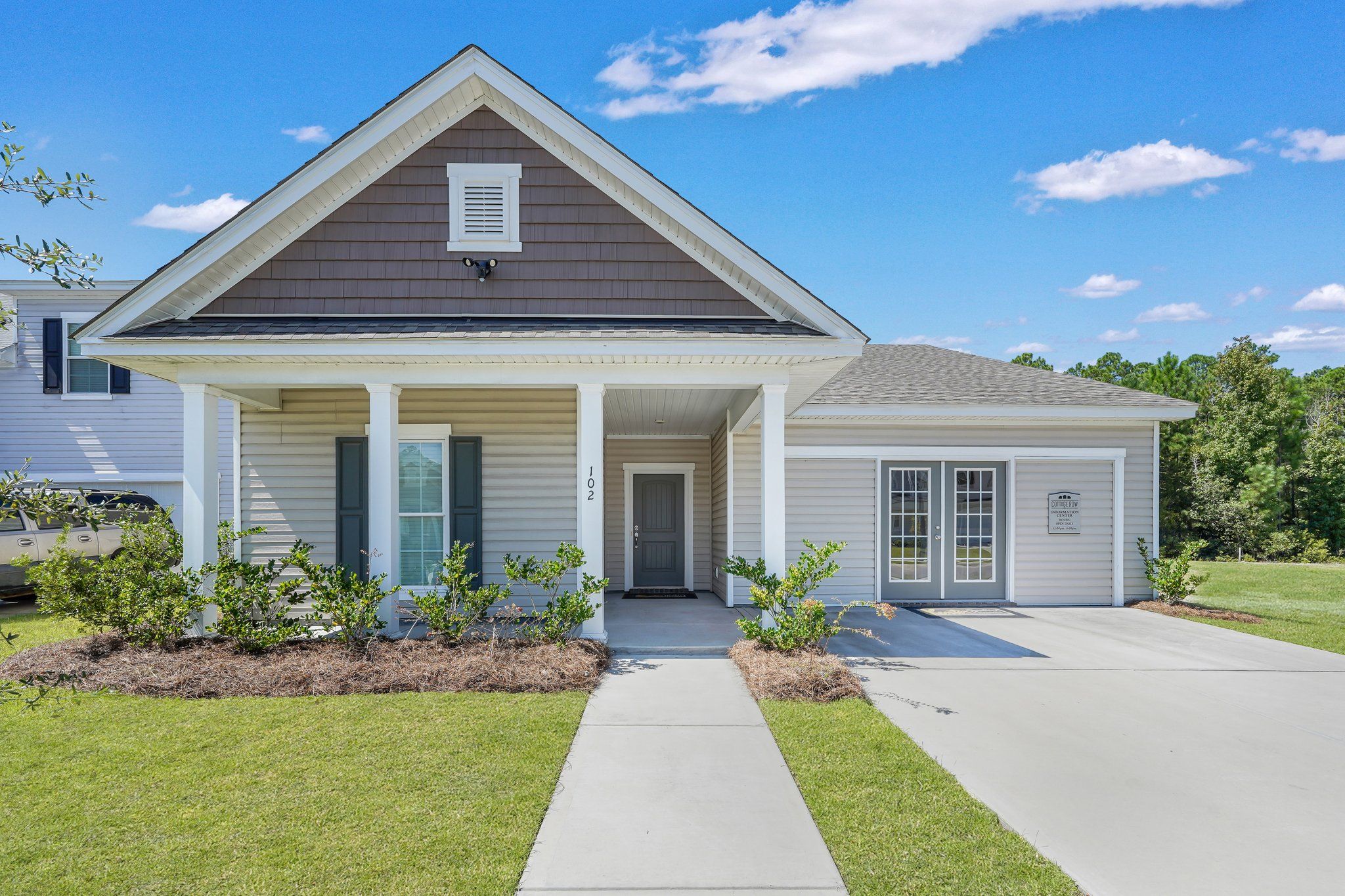 Cottage Row por Konter Quality Homes en Savannah Georgia
