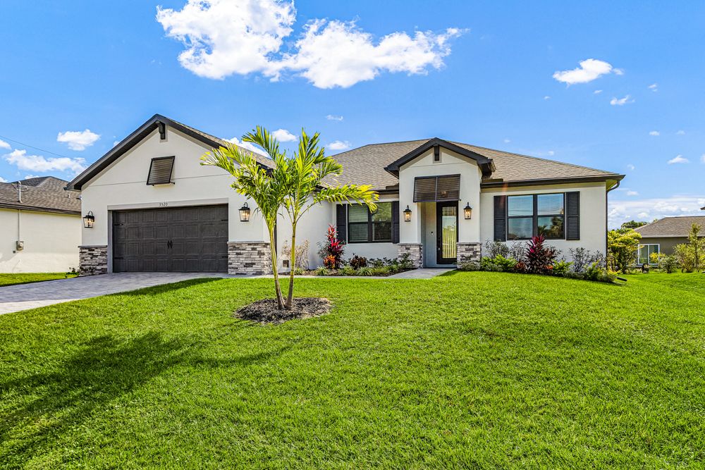 Cape Coral por Terrata Homes en Fort Myers Florida