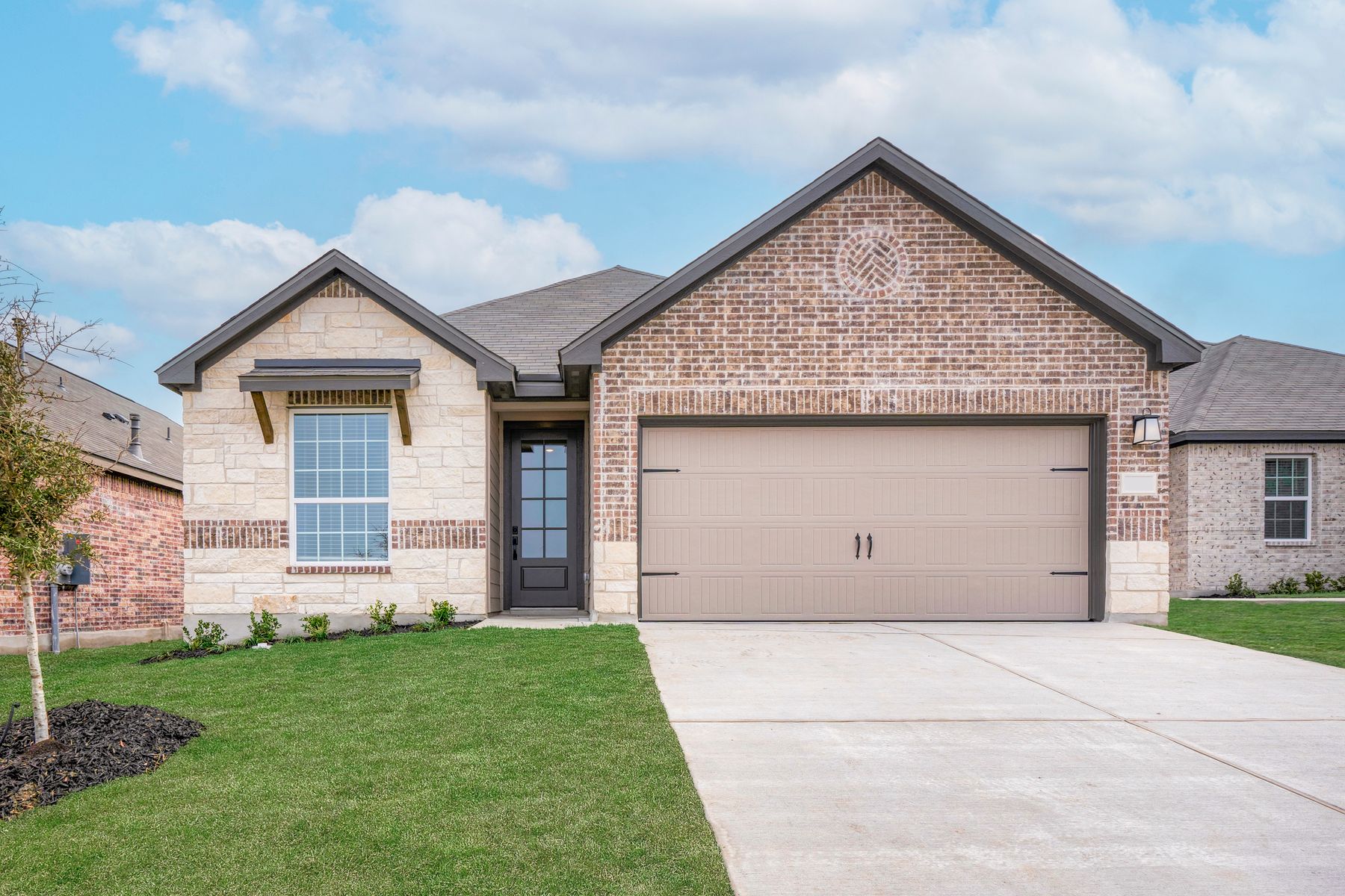 Fannin - Hightop Ridge: Converse, Texas - LGI Homes