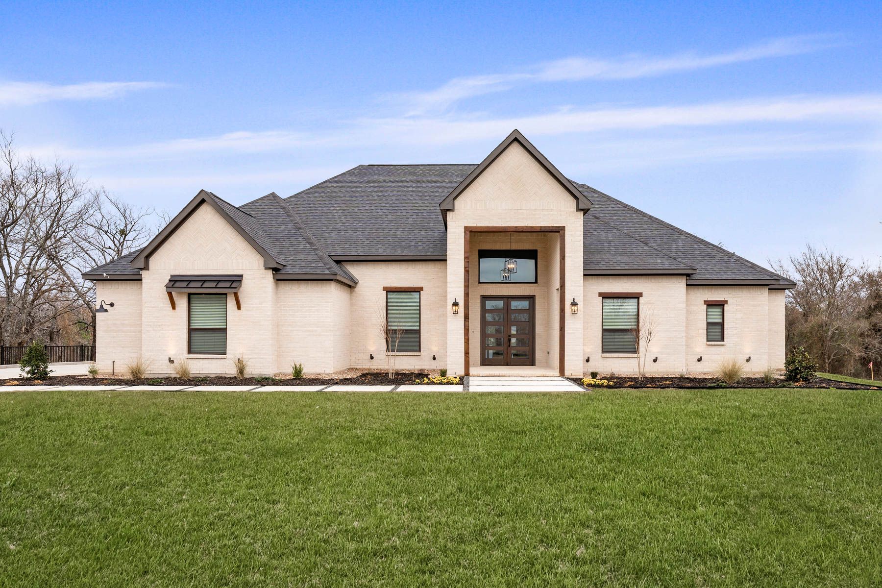 The Woodlands por Terrata Homes en Dallas Texas