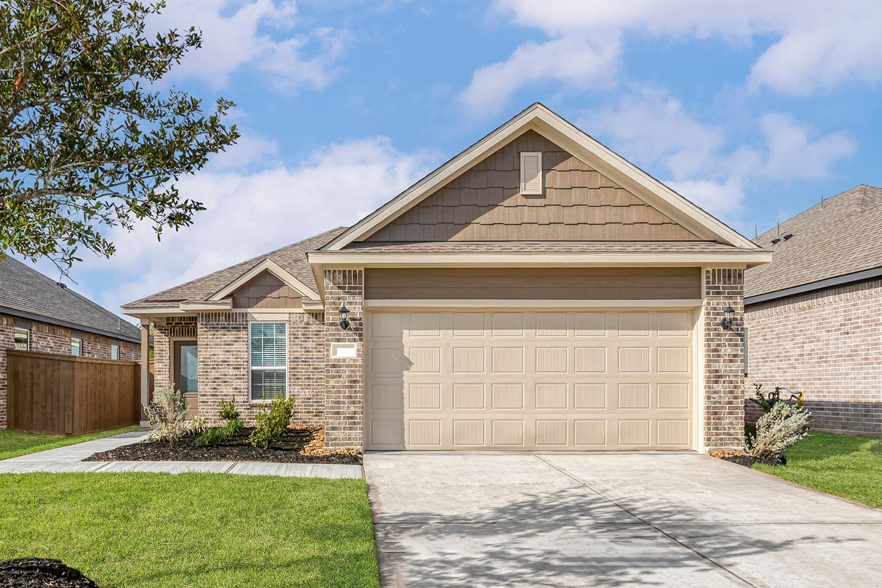 Chambers - Canterra Creek: Rosharon, Texas - LGI Homes