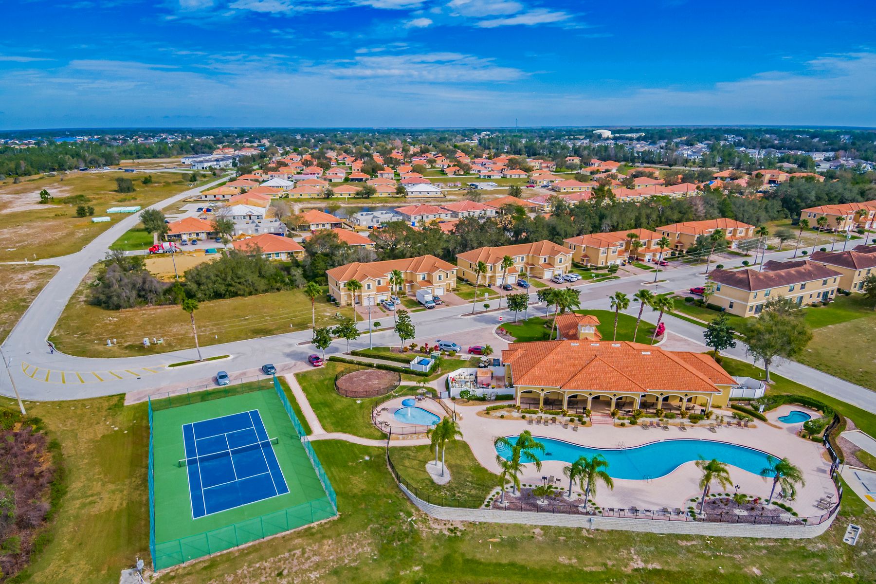 casa en Noah Estates at Tuscany Preserve por LGI Homes