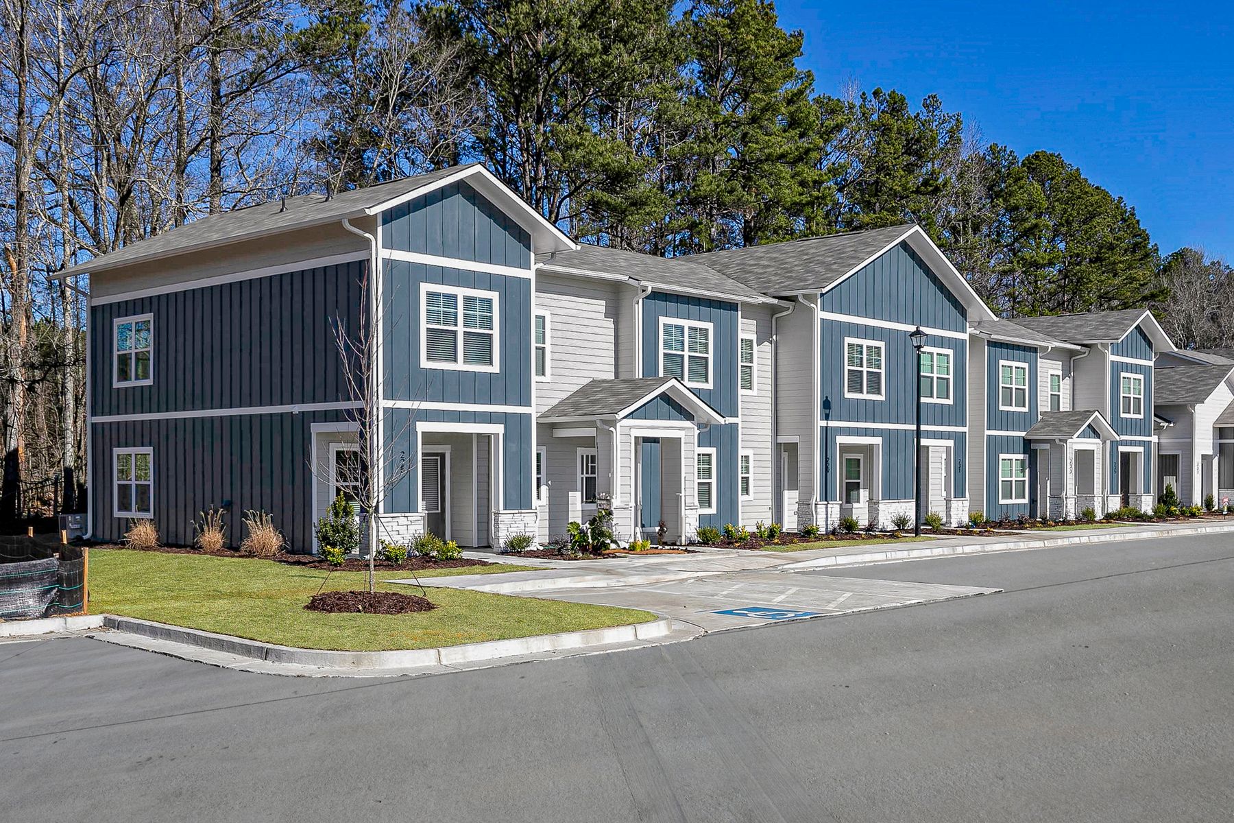 Silverton Townhomes - Lagrange, GA