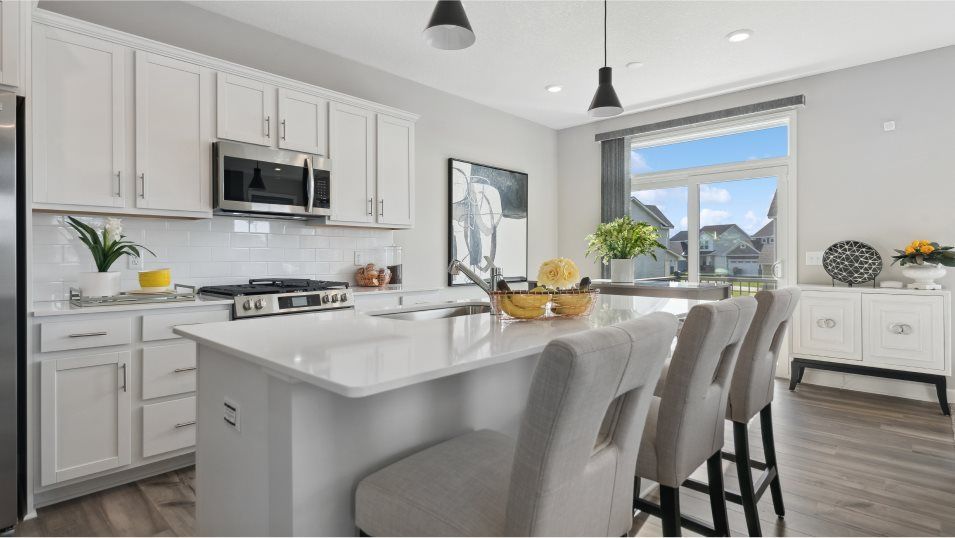 215 Huntington Dr. (Taylor)