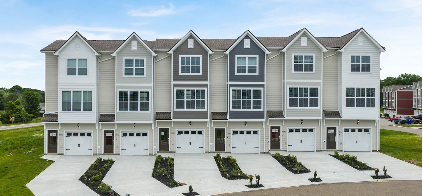 casa en Village at Spring Creek por Lennar