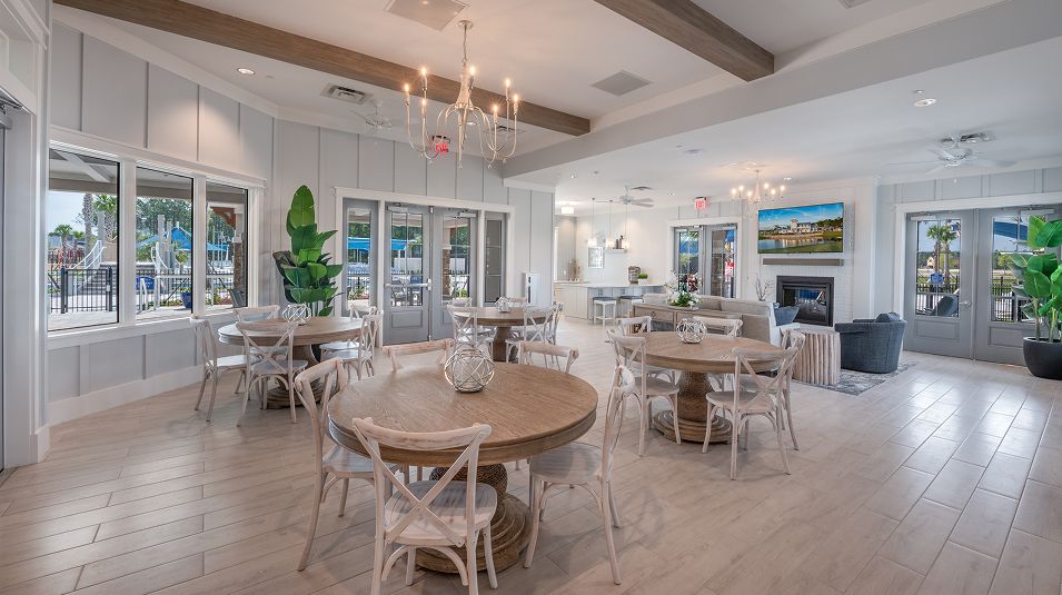 casa en Silver Falls Townhomes at Silverleaf por Lennar
