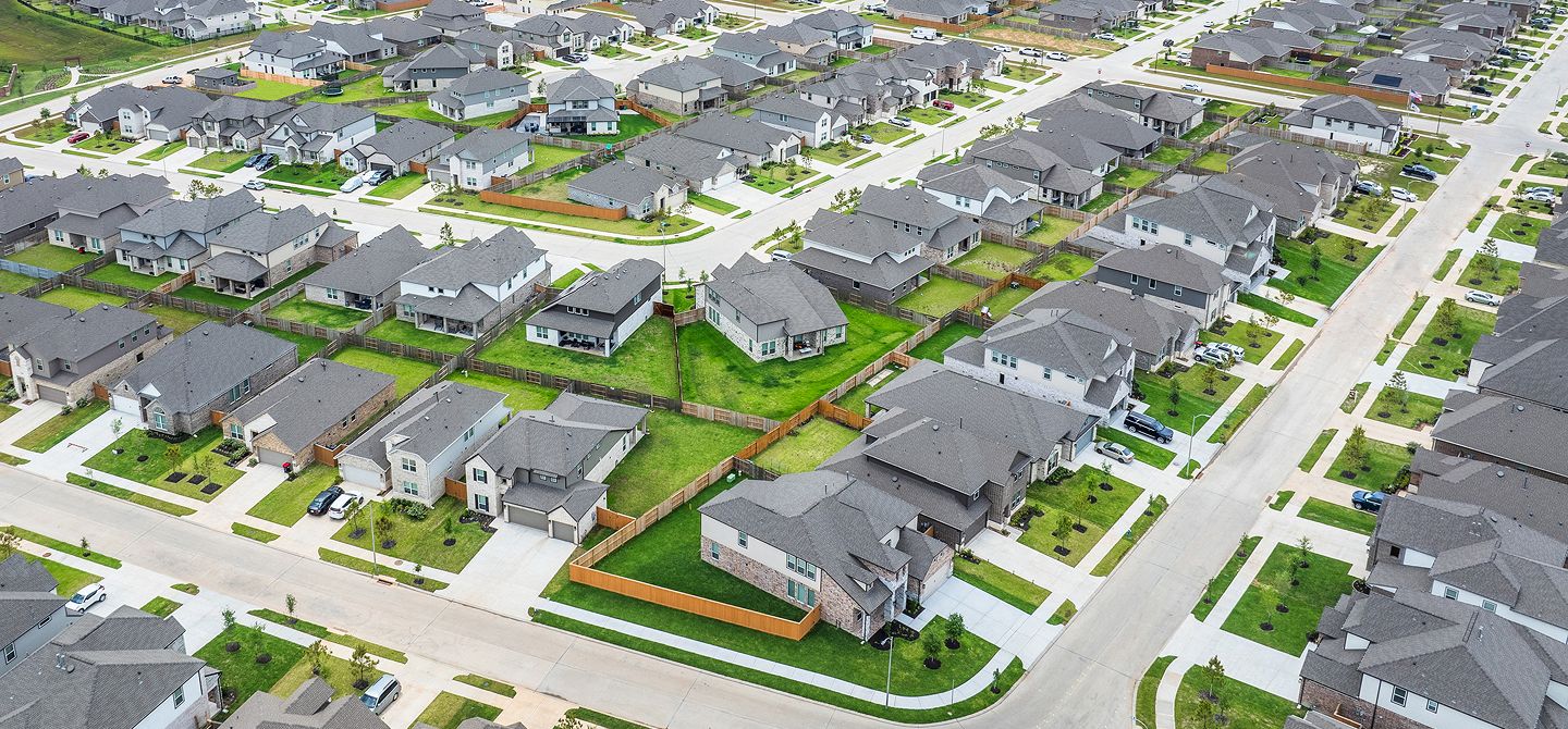 casa en Sunterra Lakes - Bristol & Coastline Collections por Village Builders