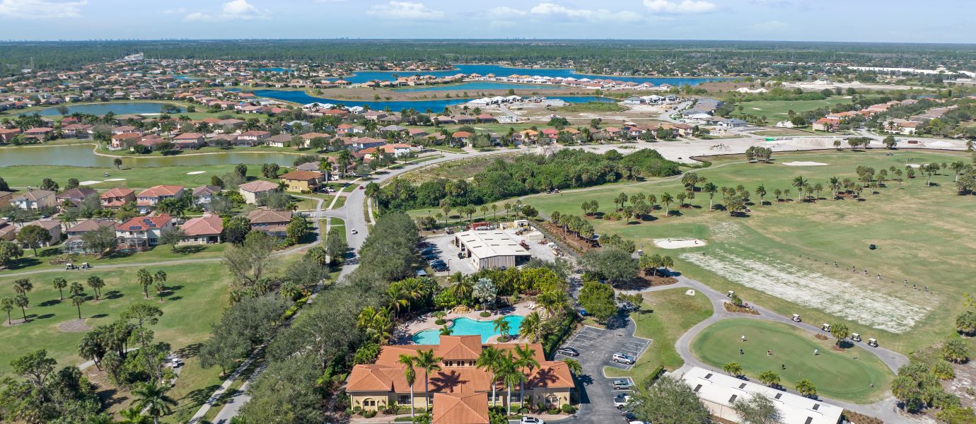 casa en Valencia Golf & Country Club por Lennar