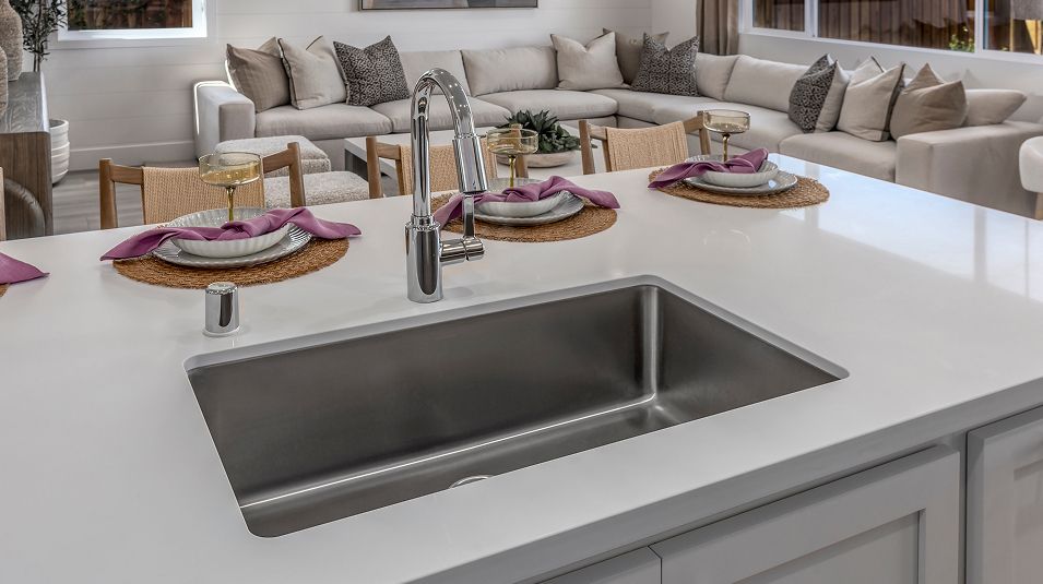 Kitchen Sink and Faucet
