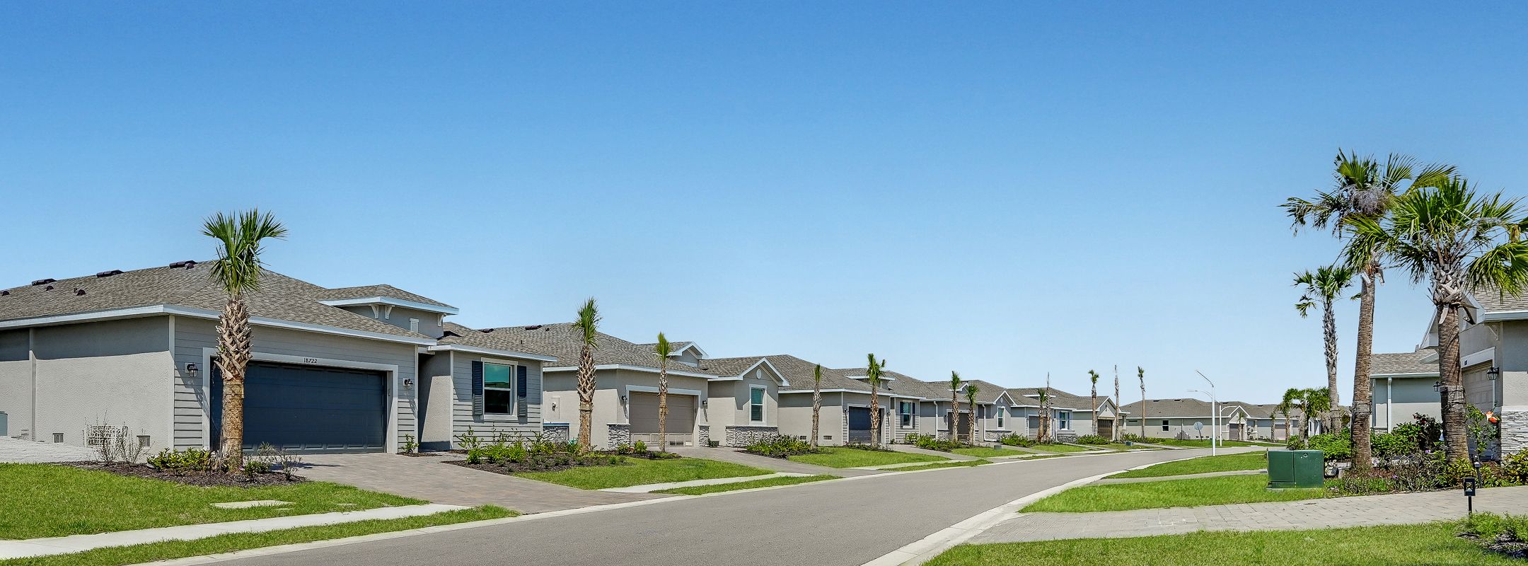 casa en Brightwater Lagoon - Manor Homes por Lennar