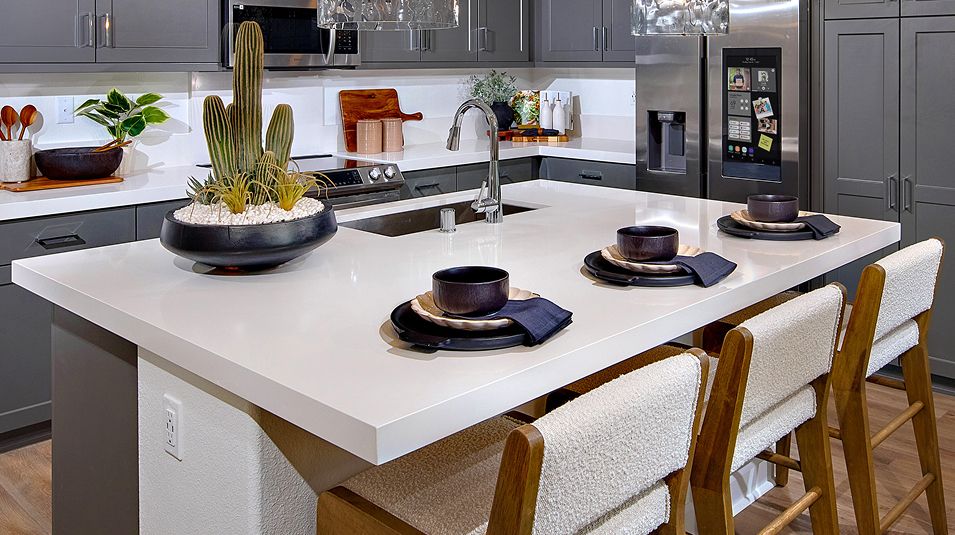 Luna Sunbow Res1 Kitchen 1of3 F1