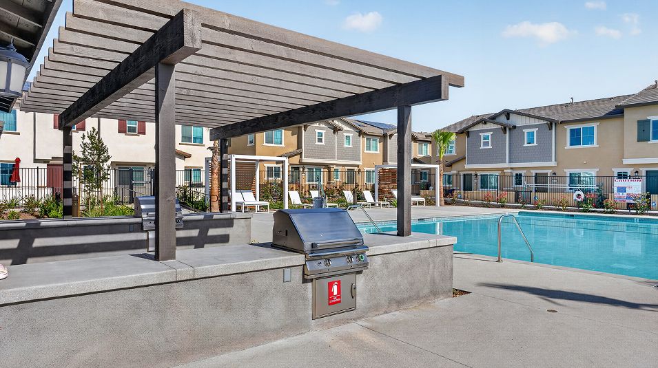 Highgrove Town Center Amenity BBQ Area 3of5