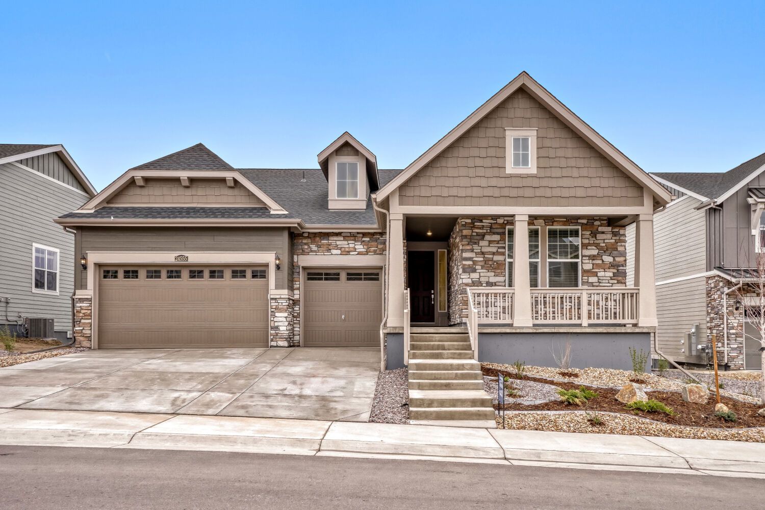Somerton - Guilford Estates at Whispering Pines - The Grand Collection: Aurora, Colorado - Lennar