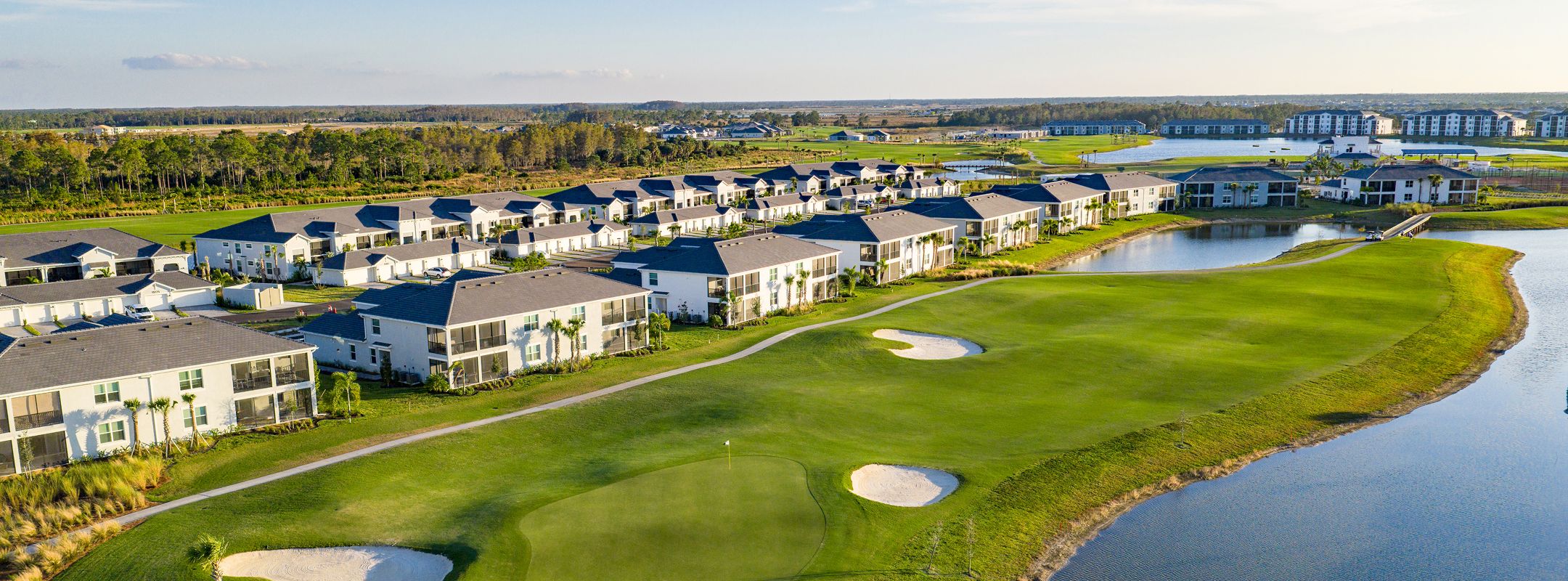 casa en Calusa Country Club - Veranda Condominiums por Lennar