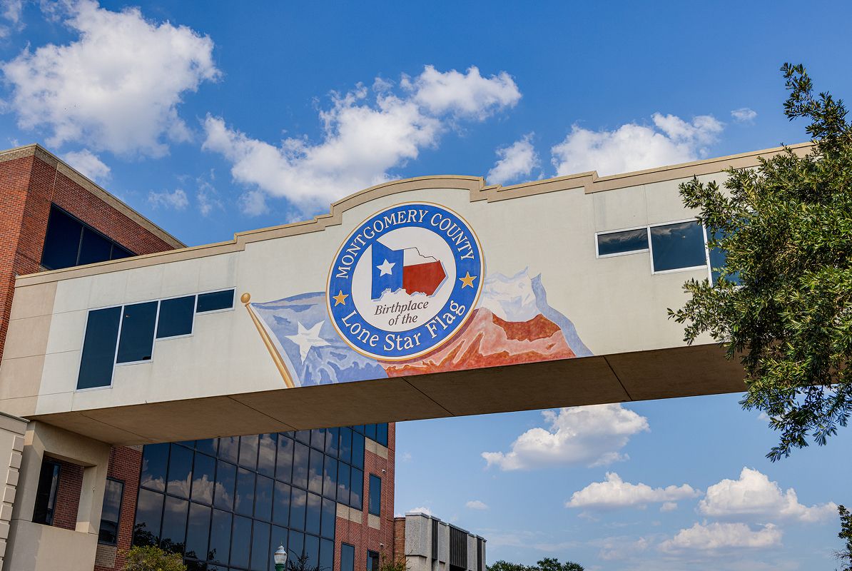 Conroe Downtown 2of4 032526