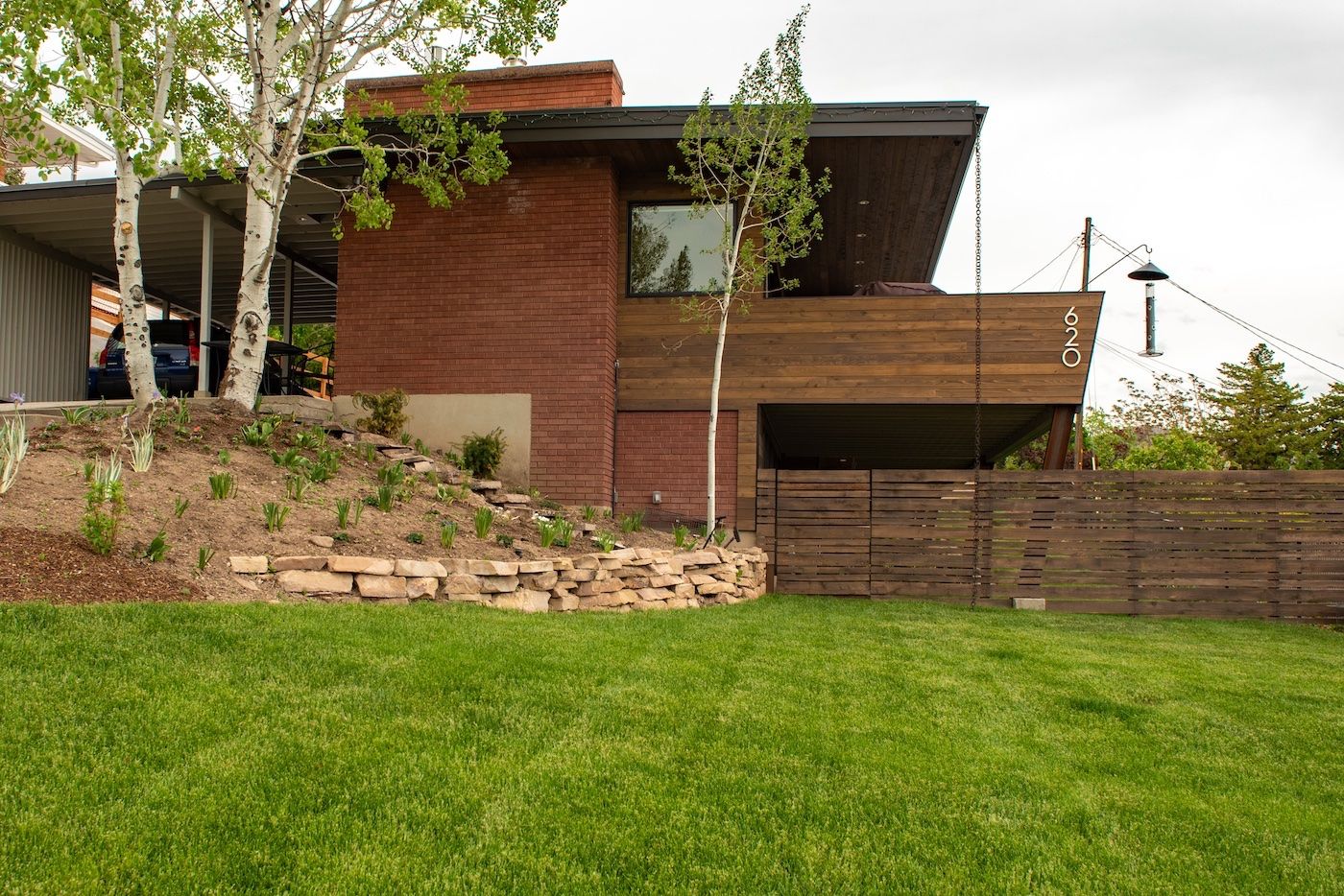 casa en Living Home Construction & Design por Living Home Construction & Design
