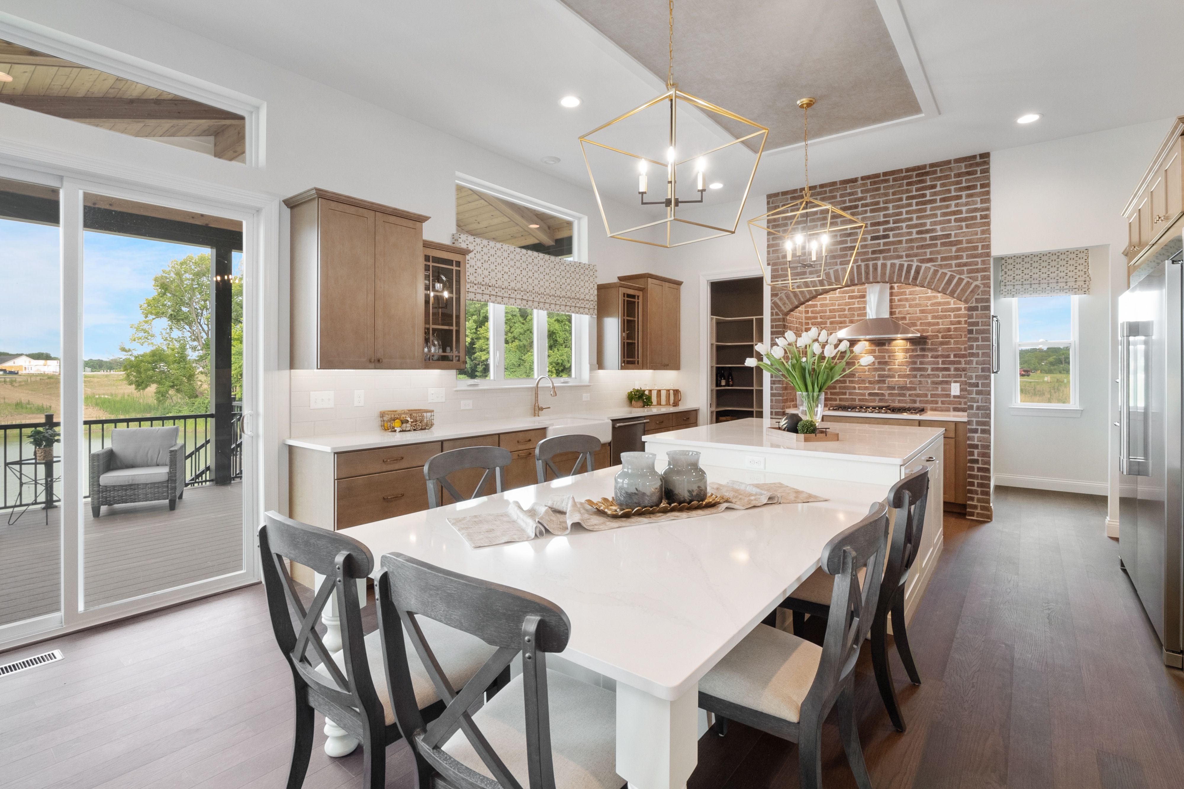 Village at Twin Creeks por Lombardo Homes Missouri en St. Louis Missouri