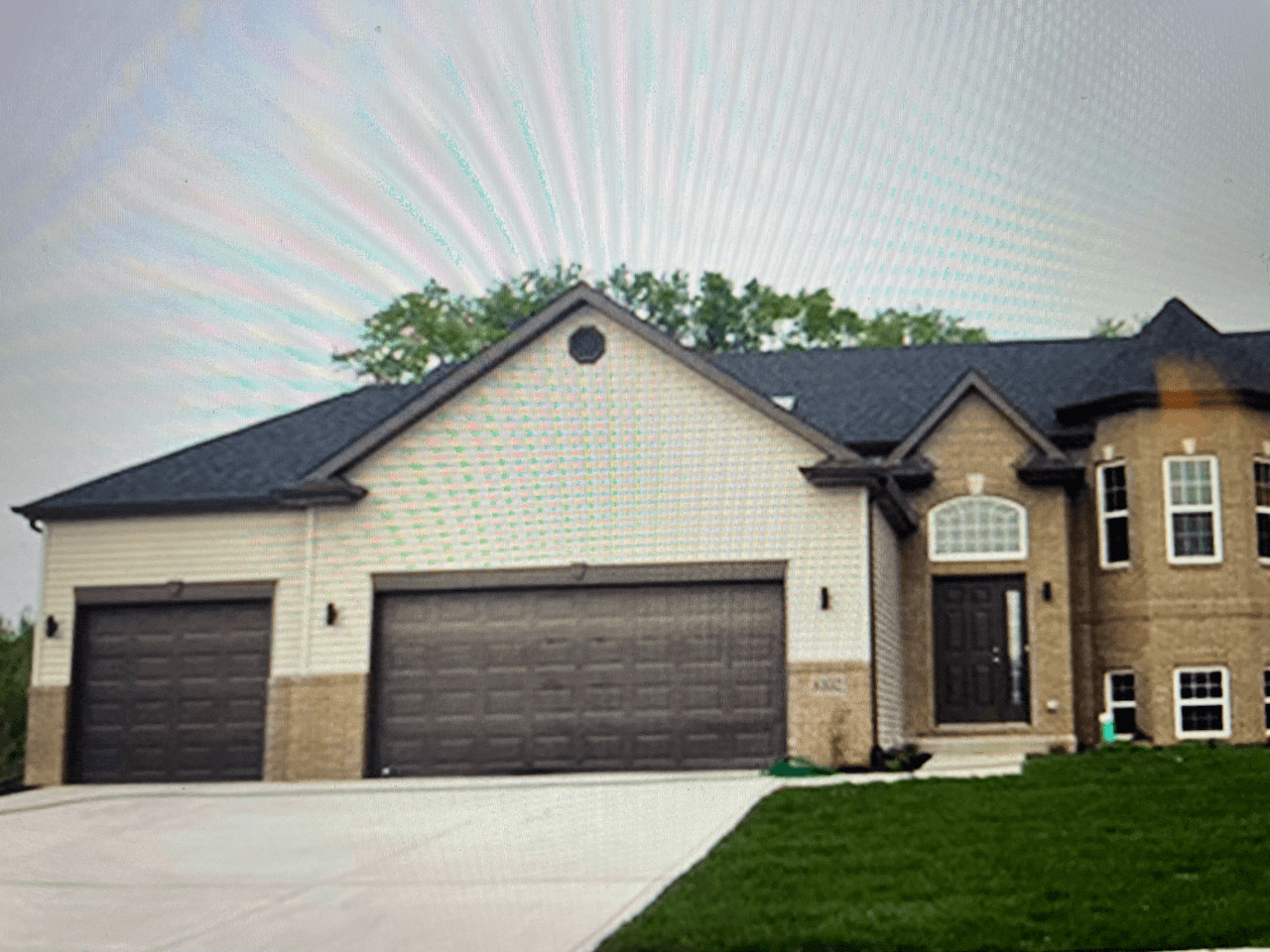 Doubletree Lake Estates East por Luxor Homes en Gary Indiana