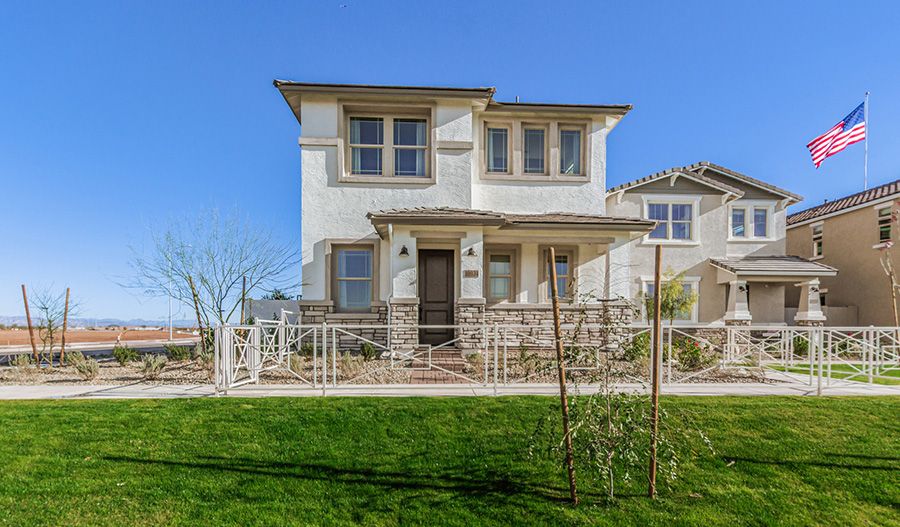 casa en Fusion at Blossom Rock por Richmond American Homes