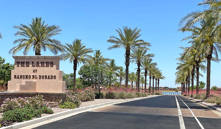 casa en Villages at Rancho El Dorado por Richmond American Homes