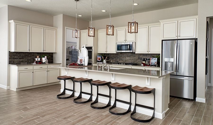 casa en Desert Cove por Richmond American Homes
