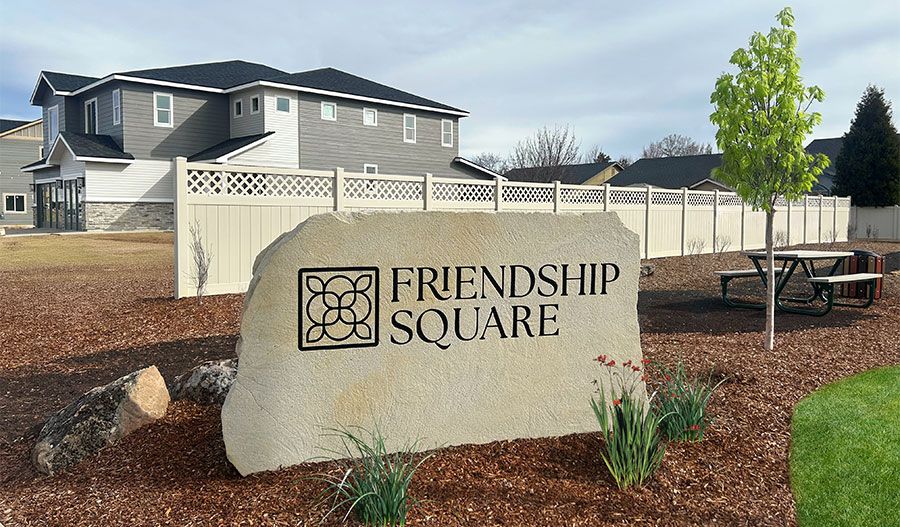 casa en Friendship Square por Richmond American Homes