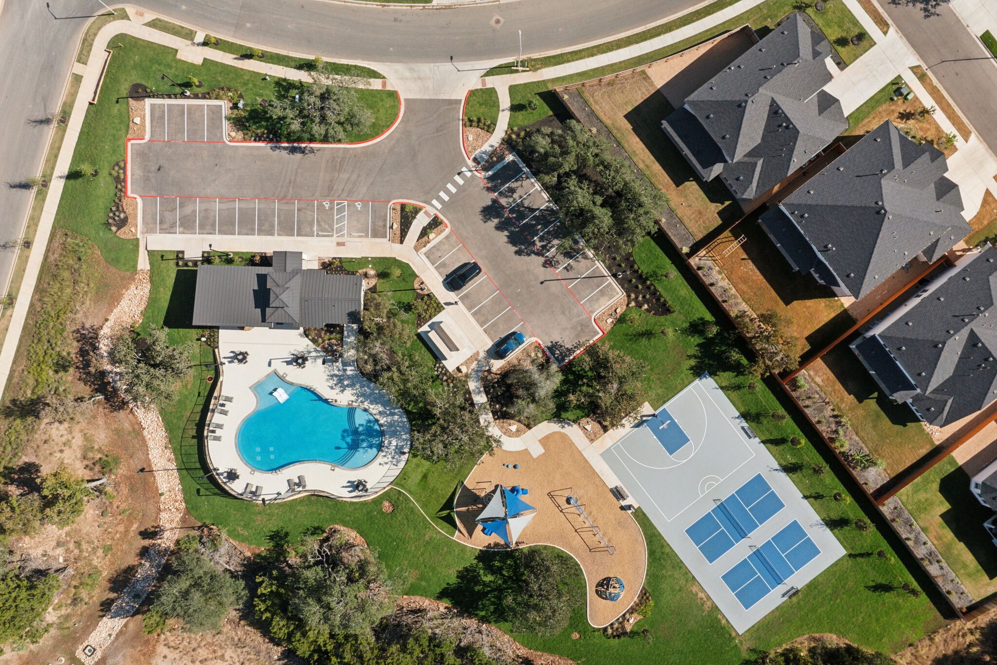Edgewood Amenities