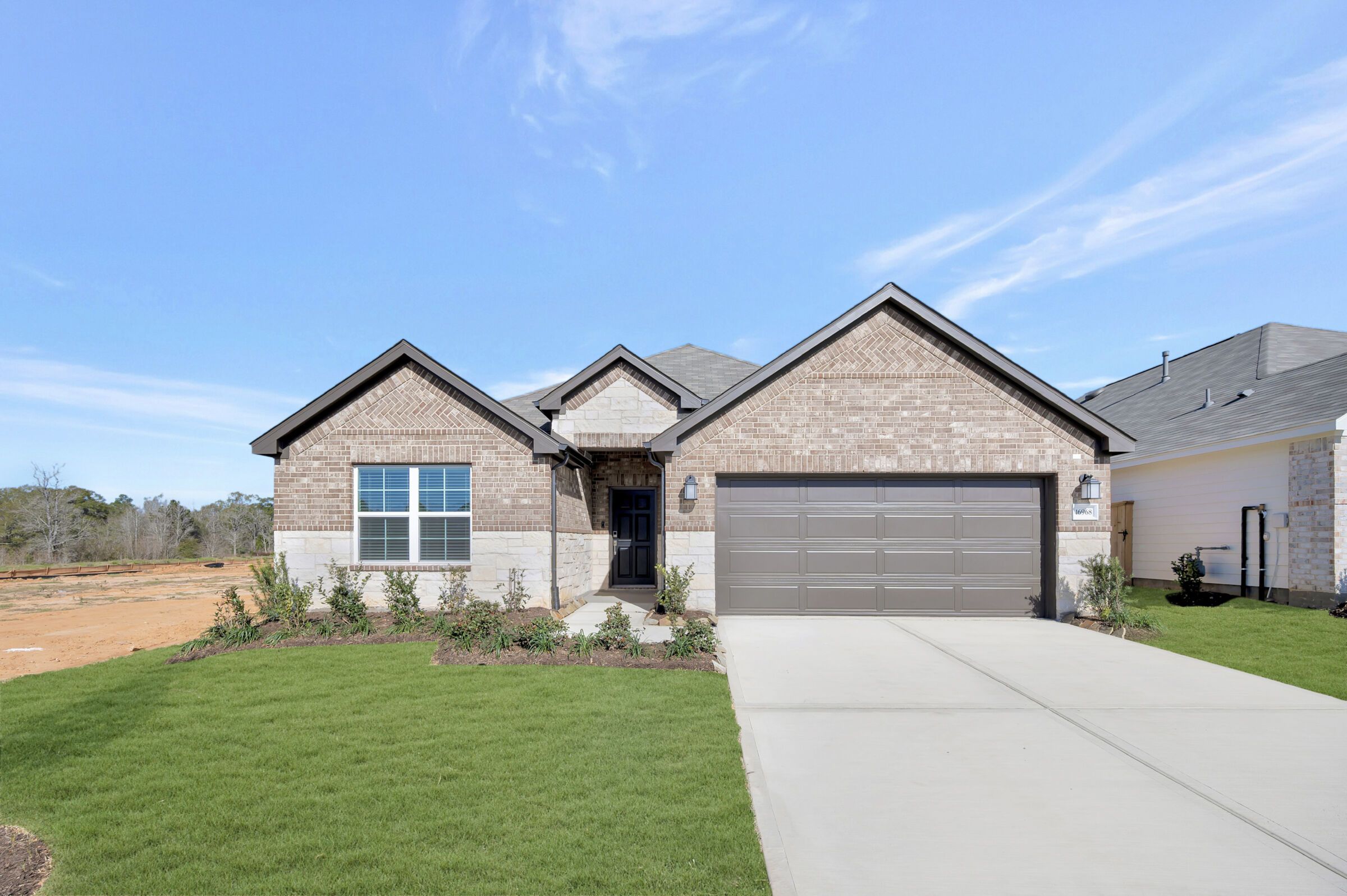 Boone - Lone Star Landing: Montgomery, Texas - M/I Homes