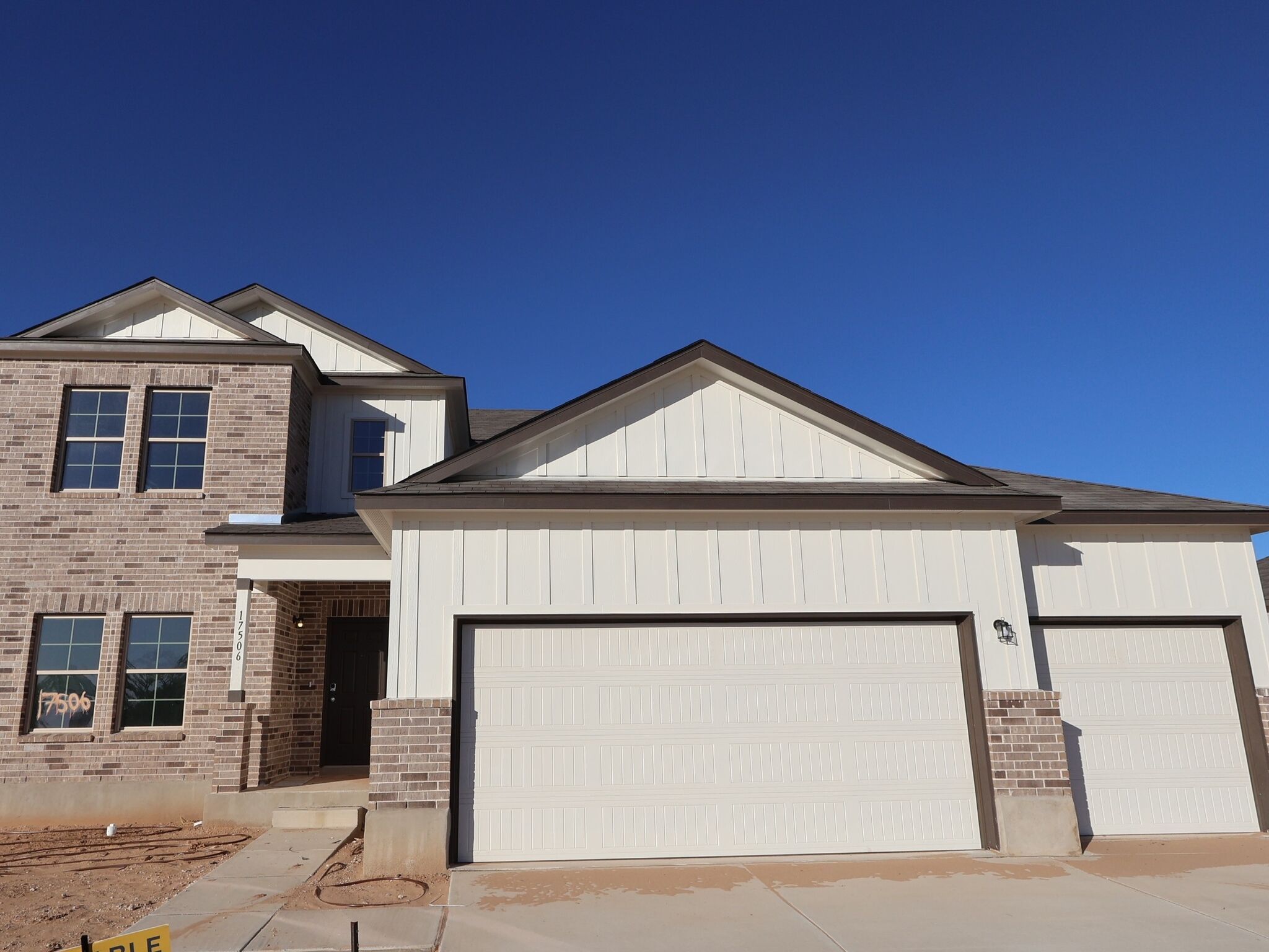 Magellan - Hickory Ridge: Elmendorf, Texas - M/I Homes