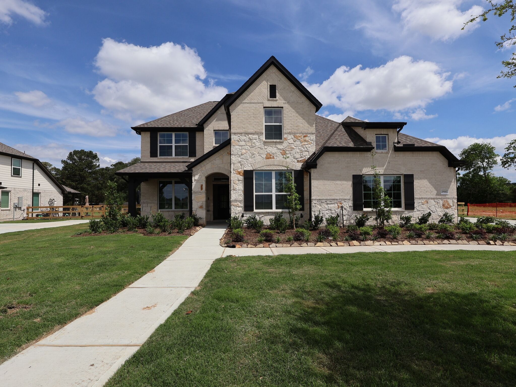 Medina - Sorella: Tomball, Texas - M/I Homes