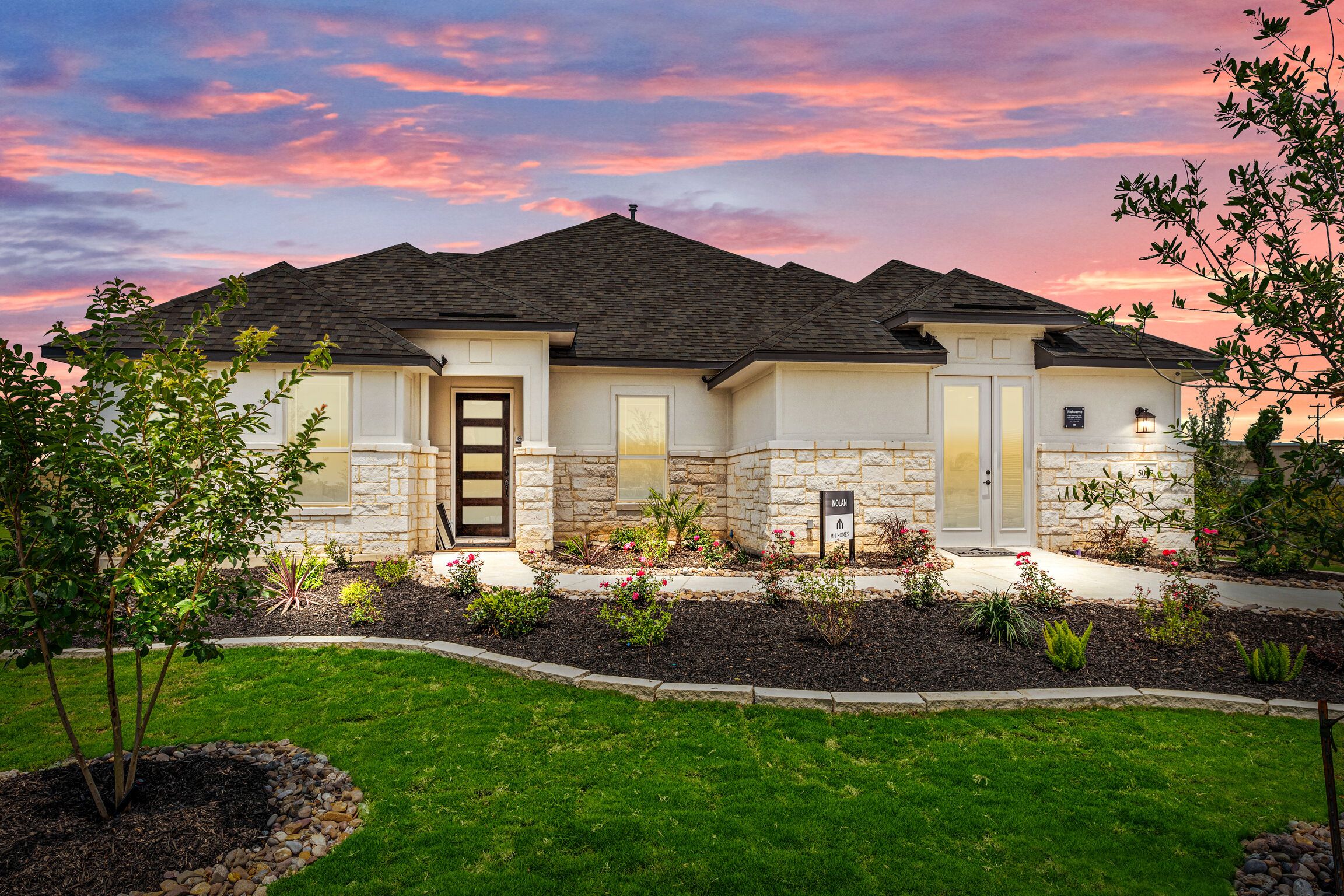 casa en Everly Estates por M/I Homes