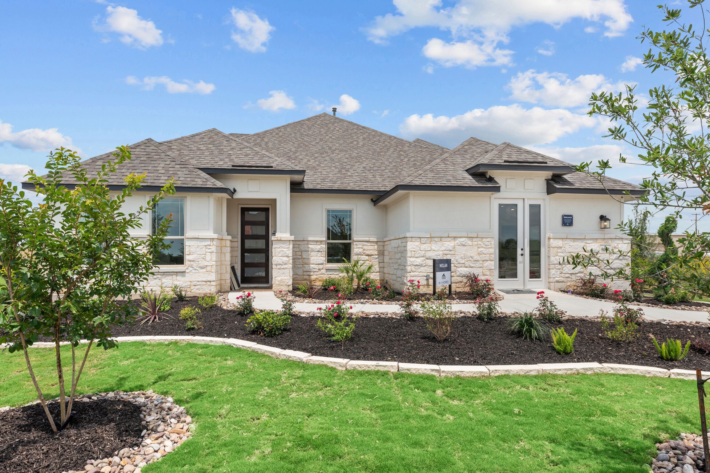 Everly Estates por M/I Homes en San Antonio Texas
