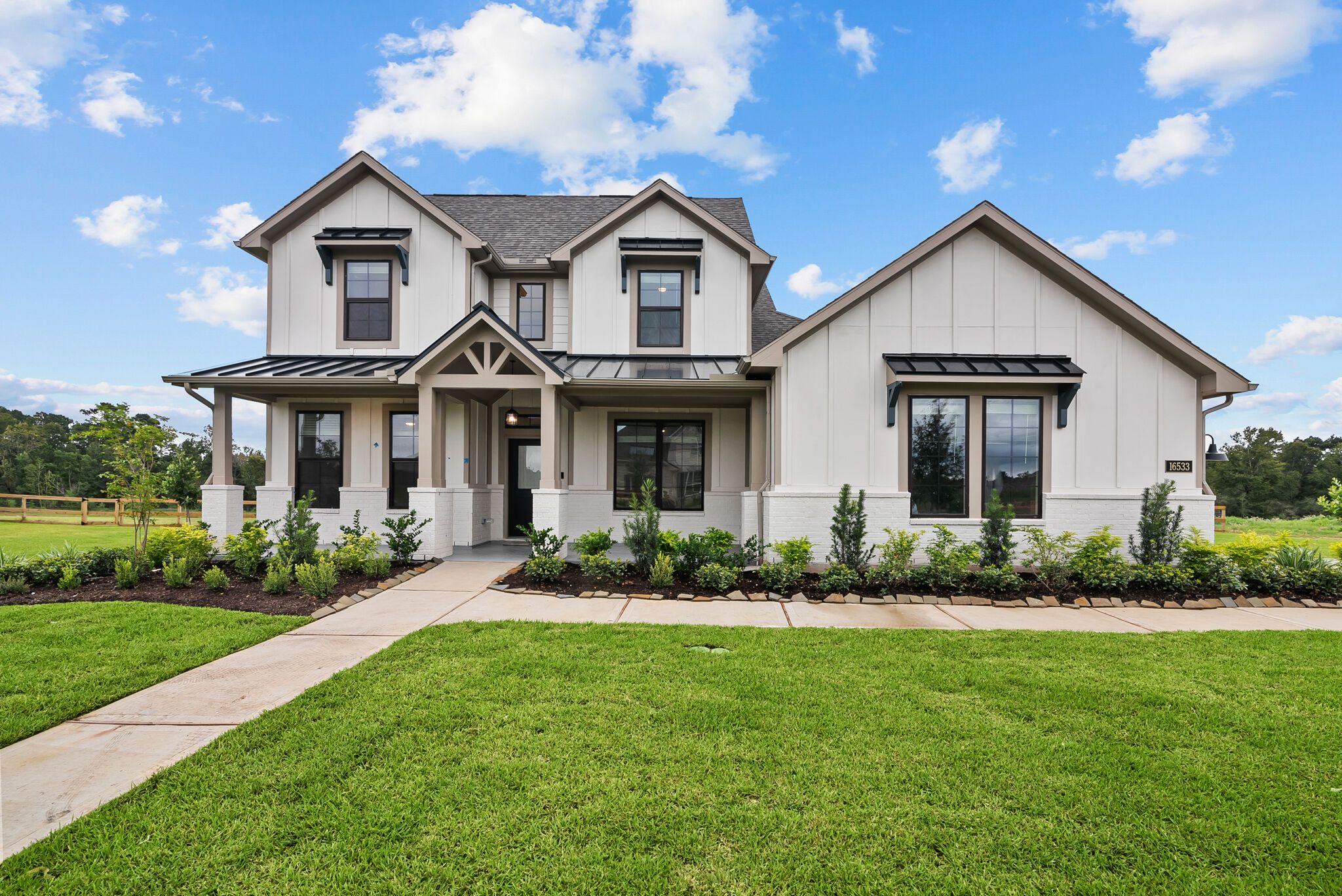 casa en The Oaks On 6th Street por M/I Homes