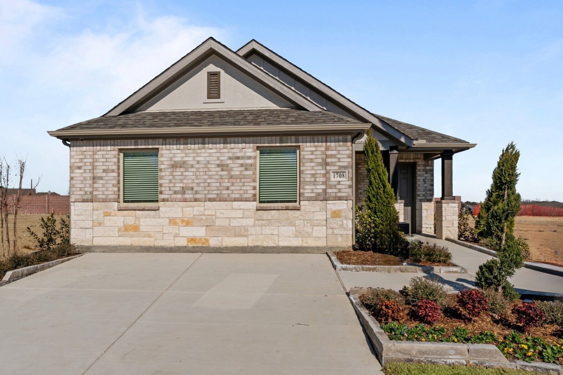Magnolia - Valleybrooke: Mesquite, Texas - M/I Homes